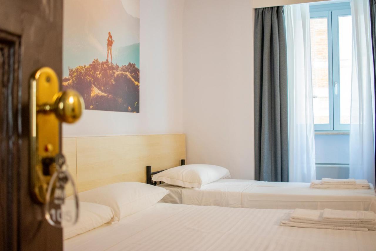 Ma Hotel Коринальдо Экстерьер фото